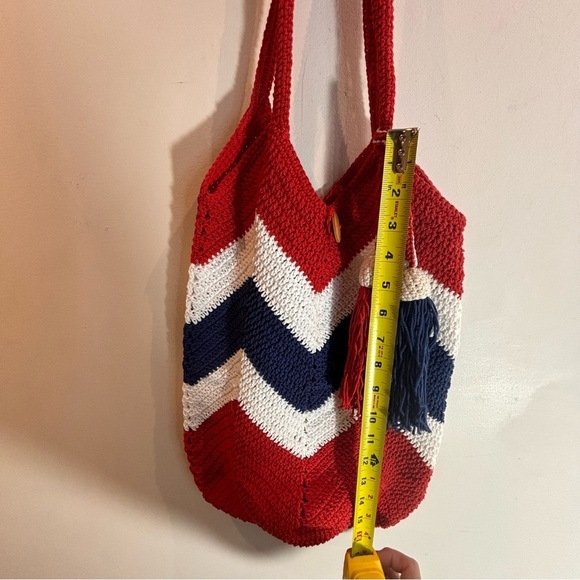 BAG Handmade Crochet Colour Block Shoulder Handbag with Tassels - Picture 3 of 8